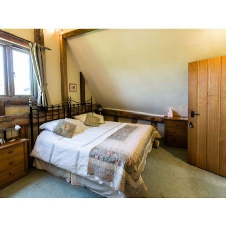 Oak Farm Barn Hotell Beyton Exteriör bild